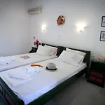 Aparthotel Something Else Agia Anna (Naxos)