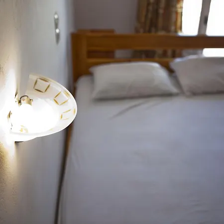 Something Else Aparthotel Agia Anna (Naxos)