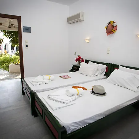 Something Else Apart Otel Agia Anna (Naxos)