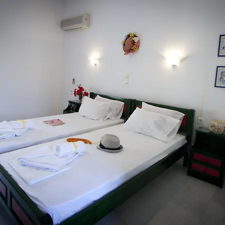 アパートホテル Something Else Agia Anna (Naxos)