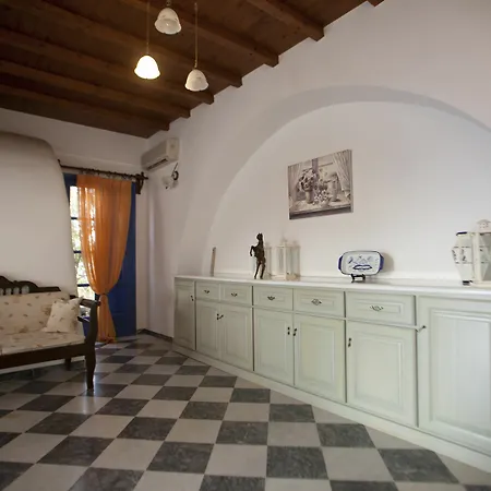 Something Else Agia Anna (Naxos)