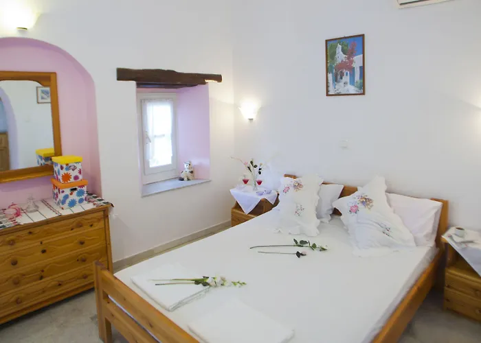 Something Else Айя-Анна