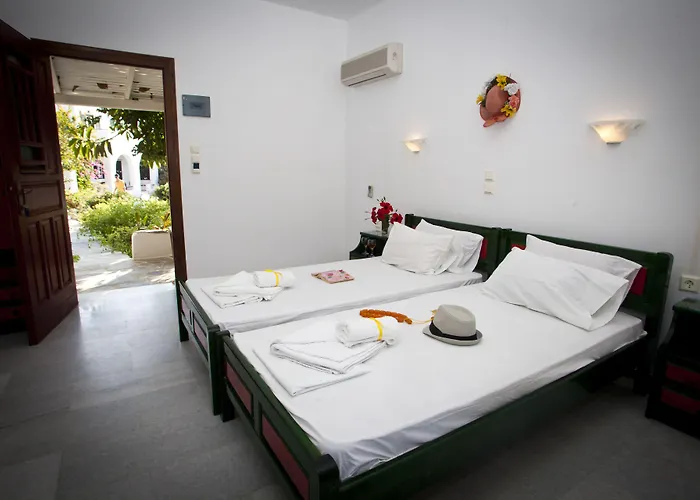 Апарт-отель Something Else 2*