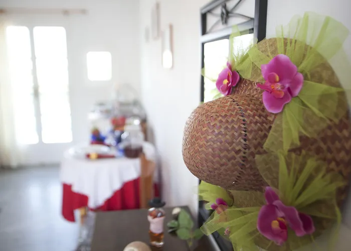 Something Else Апарт-отель Айя-Анна