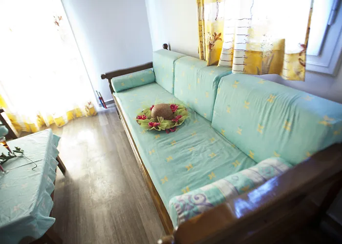 Something Else Айя-Анна